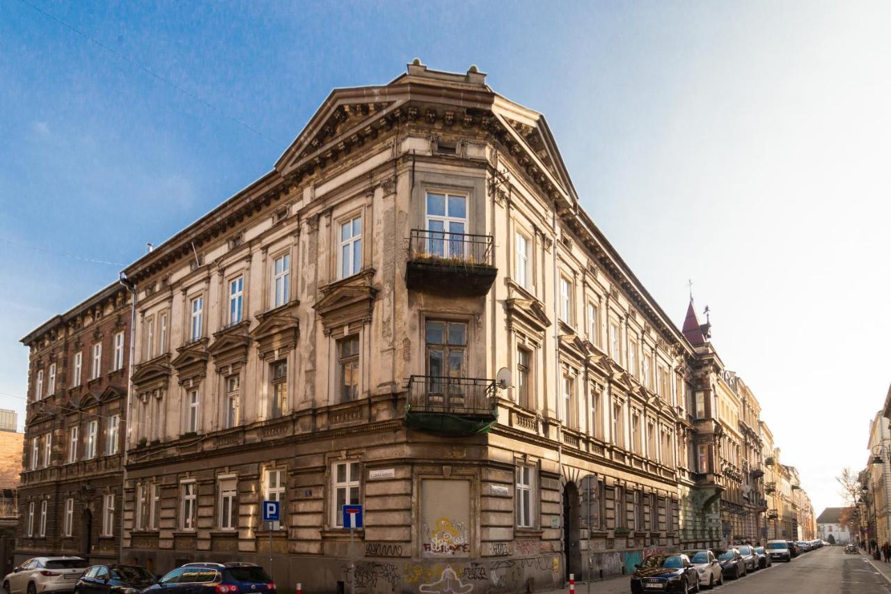 Lilly Apartment Main Train Station Old Town By The Castle Suites Kraków Zewnętrze zdjęcie