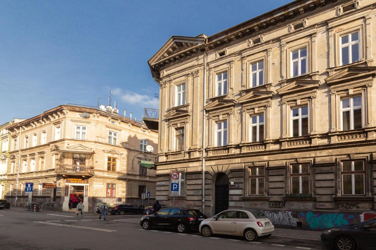 Lilly Apartment Main Train Station Old Town By The Castle Suites Kraków Zewnętrze zdjęcie